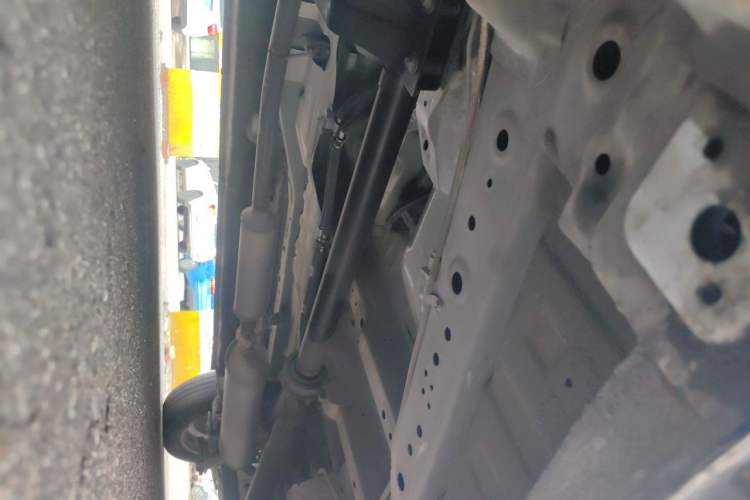 Used BAW Ruisheng Ace M7 2023 2.0L Automatic Long-wheelbase Business Version 7 Seats Chassis Front Left