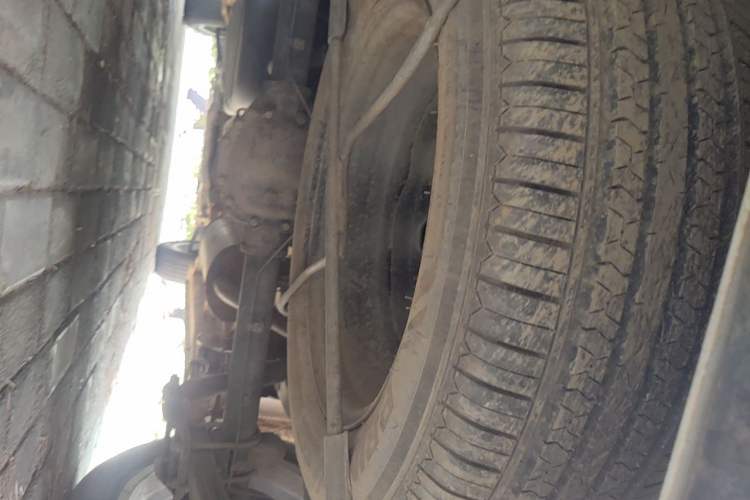 Used BAW Ruisheng Ace M7 2023 1.6L Standard Wheelbase Enjoy Edition 7-seater Chassis Rear