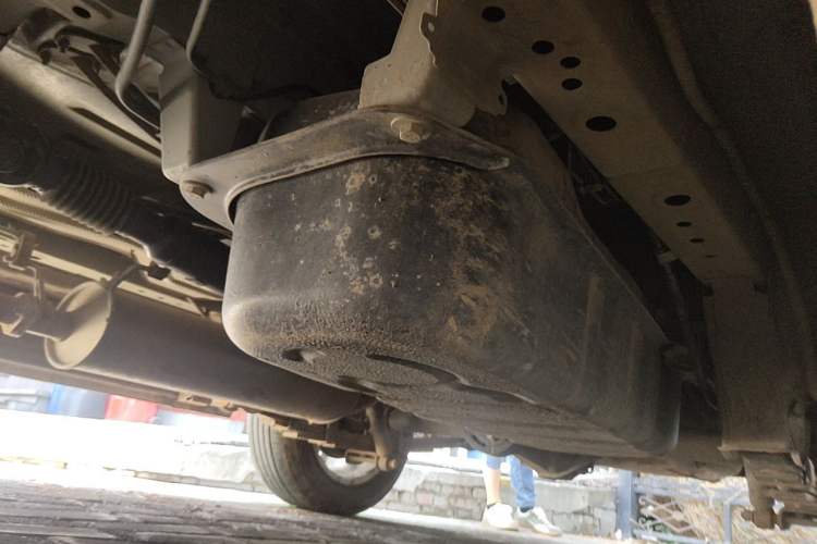 Used BAW Ruisheng Ace M7 2023 1.6L Standard Wheelbase Enjoy Edition 7-seater Chassis Rear Left