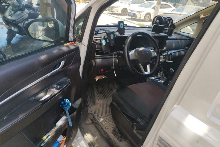 Used BAW Ruisheng Ace M7 2023 2.0L CNG Long Wheelbase Entrepreneur Edition 2 Seats Driver Seat