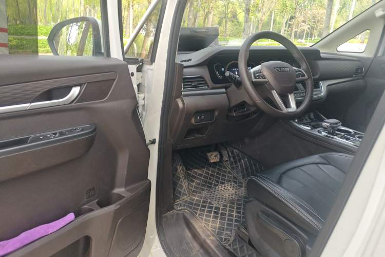 Used BAW Ruisheng Ace M7 2023 2.0L Automatic Long Wheelbase Enjoyment Version 7 Seats Driver Seat