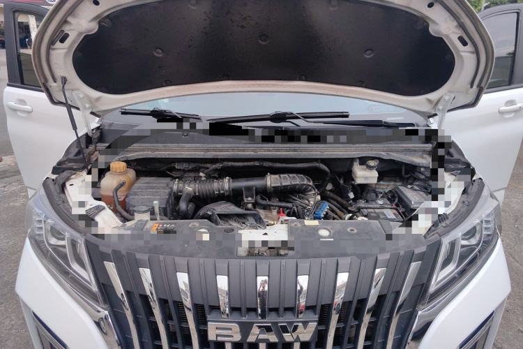 Used BAW Ruisheng Ace M7 2023 2.0L Automatic Long-wheelbase Business Version 7 Seats Engine Bay