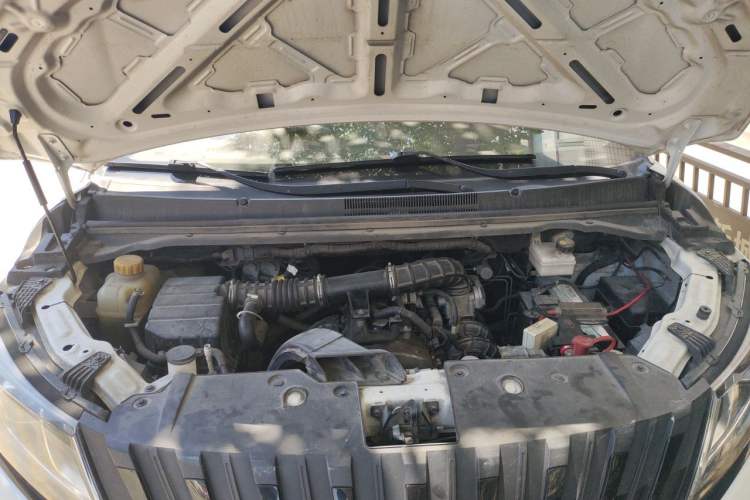 Used BAW Ruisheng Ace M7 2023 2.0L CNG Long Wheelbase Entrepreneur Edition 2 Seats Engine Bay