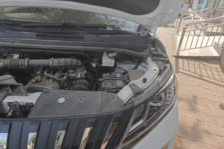 Used BAW Ruisheng Ace M7 2023 2.0L Long-wheelbase Executive Version 7 Seats Engine Bay Left