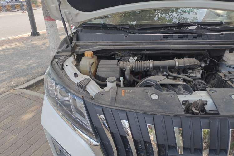 Used BAW Ruisheng Ace M7 2023 2.0L Long-wheelbase Executive Version 7 Seats Engine Bay Right