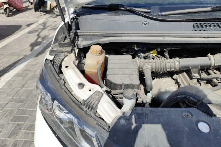 Used BAW Ruisheng Ace M7 2023 2.0L CNG Long Wheelbase Entrepreneur Edition 2 Seats Engine Bay Right