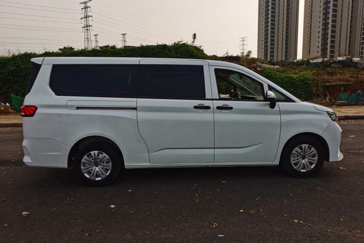 Used BAW Ruisheng Ace M7 2023 2.0L Long Wheelbase Wealth Creation Version 7 Seats Exterior 2