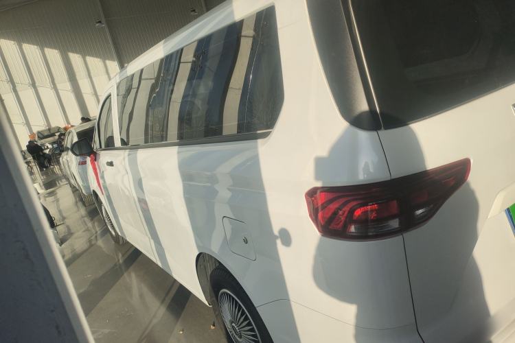 Used BAW Ruisheng Ace M7 2023 2.0L Long Wheelbase Wealth Creation Version 7 Seats Exterior 3