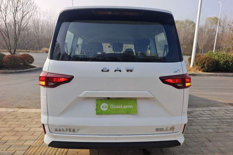 Used BAW Ruisheng Ace M7 2023 1.6L Standard Wheelbase Wealth Creation Version 7 Seats Exterior 4