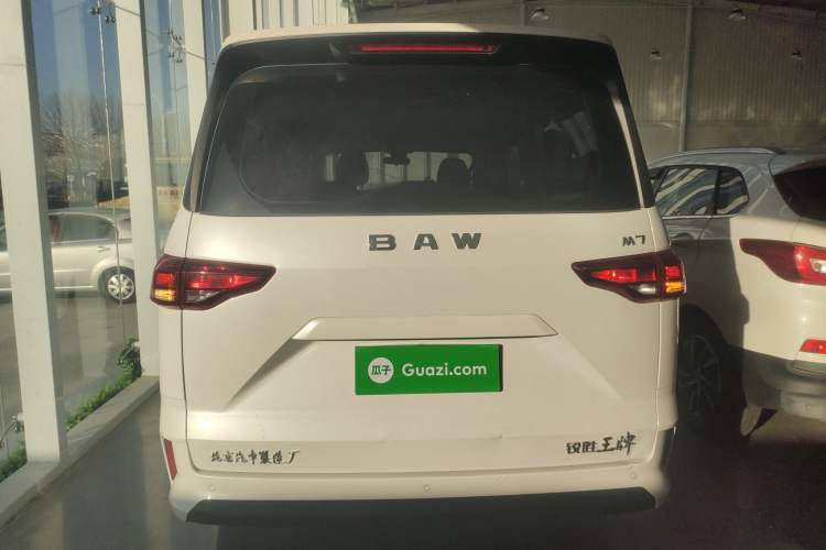 Used BAW Ruisheng Ace M7 2023 2.0L Long Wheelbase Wealth Creation Version 7 Seats Exterior 4