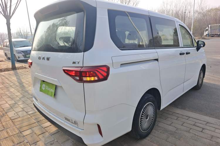Used BAW Ruisheng Ace M7 2023 1.6L Standard Wheelbase Wealth Creation Version 7 Seats Exterior 5