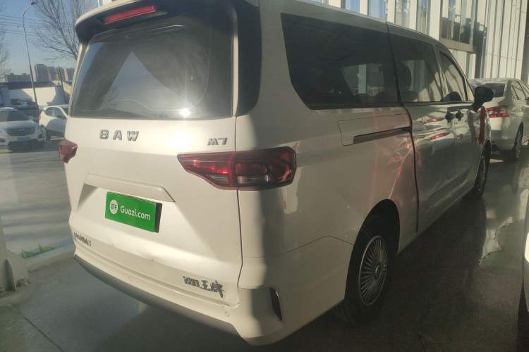 Used BAW Ruisheng Ace M7 2023 2.0L Long Wheelbase Wealth Creation Version 7 Seats Exterior 5
