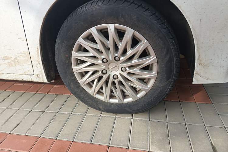 Used BAW Ruisheng Ace M7 2023 2.0L Automatic Long Wheelbase Enjoyment Version 7 Seats Exterior 7