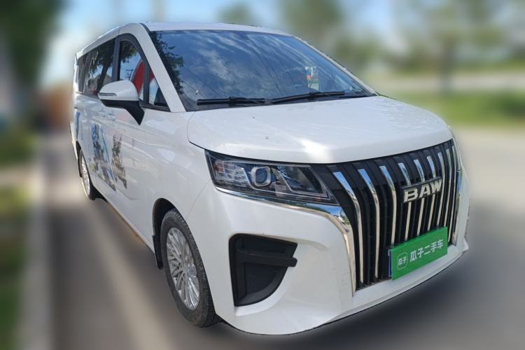 Used BAW Ruisheng Ace M7 2023 2.0L Automatic Long Wheelbase Enjoyment Version 7 Seats Front Right 45 Deg