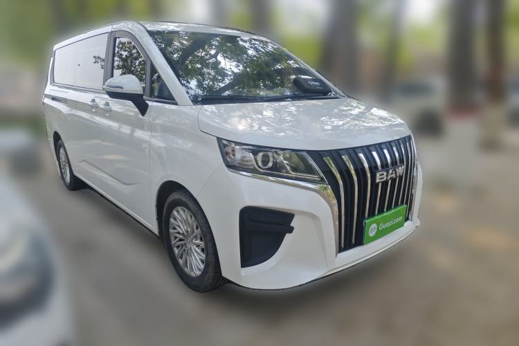 Used BAW Ruisheng Ace M7 2023 2.0L Automatic Long Wheelbase Enjoyment Version 7 Seats Front Right 45 Deg