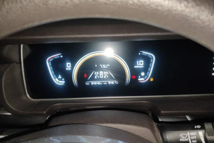 Used BAW Ruisheng Ace M7 2023 1.6L Long Wheelbase Wealth Creation Version 5 Seats Instrument Cluster
