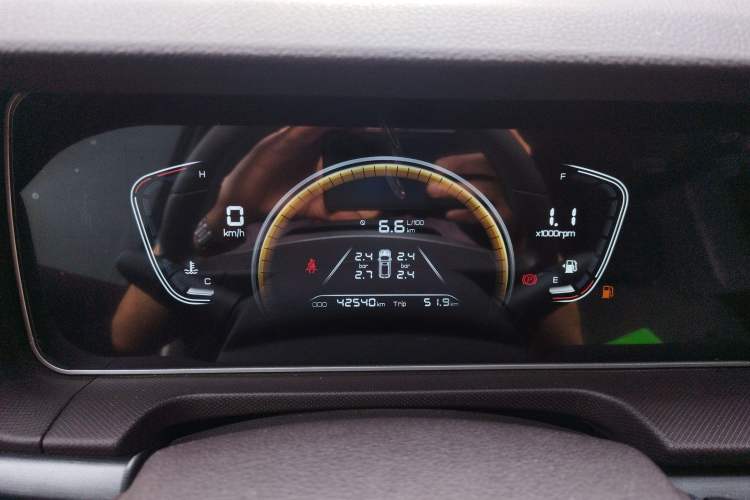 Used BAW Ruisheng Ace M7 2023 2.0L Long Wheelbase Entrepreneur Edition 2 Seats Instrument Cluster