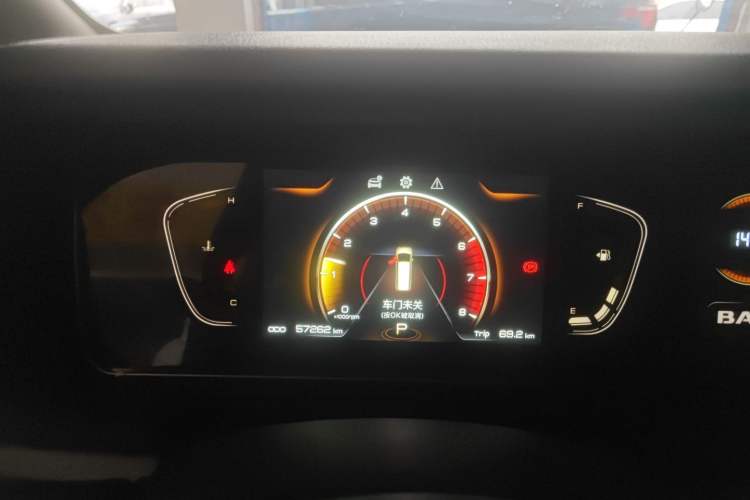 Used BAW Ruisheng Ace M7 2023 2.0L Automatic Long Wheelbase Business Version 9 Seats Instrument Cluster