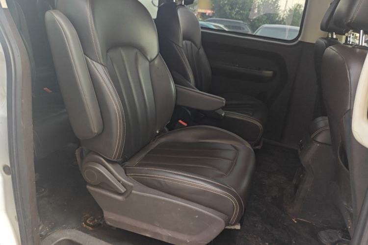 Used BAW Ruisheng Ace M7 2023 1.6L Long-wheelbase Business Version 9 Seats Interior 4