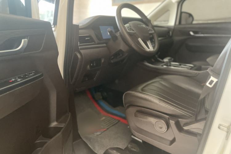 Used BAW Ruisheng Ace M7 2023 2.0L Automatic Long Wheelbase Business Version 9 Seats Interior 7