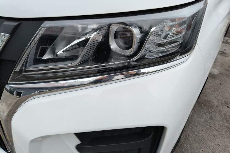 Used BAW Ruisheng Ace M7 2023 1.6L Long Wheelbase Enjoyment Version 7 Seats Left Front Headlight