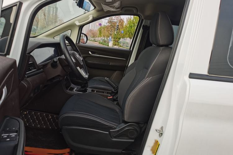 Used BAW Ruisheng Ace M7 2023 2.0L Long Wheelbase Wealth Creation Version 7 Seats Left Front Seat