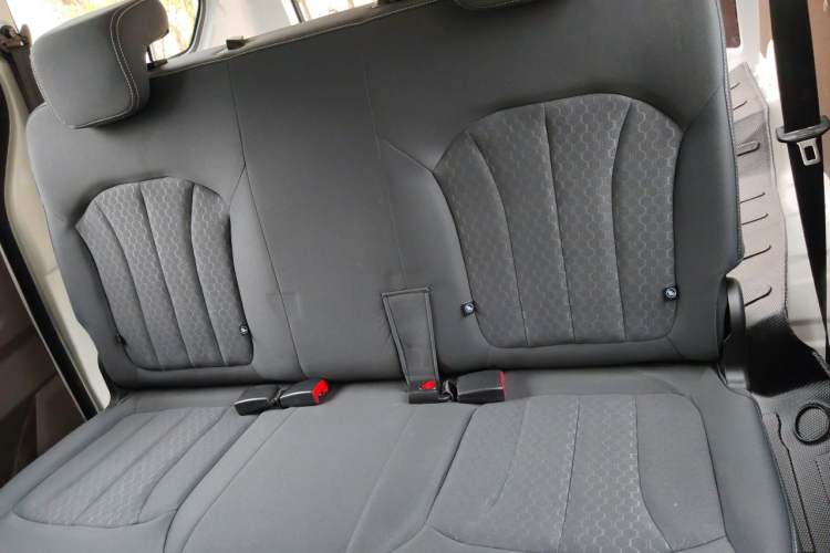 Used BAW Ruisheng Ace M7 2023 1.6L Standard Wheelbase Wealth Creation Model 5 Seats Left Rear Seat