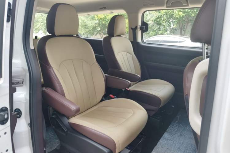 Used BAW Ruisheng Ace M7 2023 2.0L Long-wheelbase Business Version 7 Seats Left Rear Seat