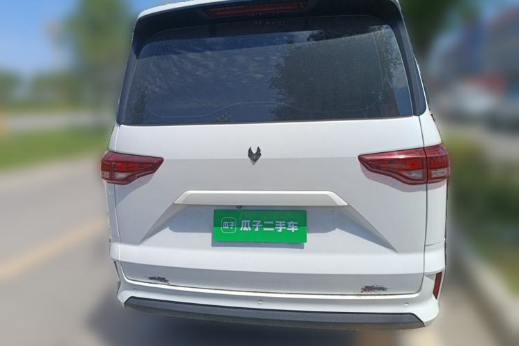 Used BAW Ruisheng Ace M7 2023 2.0L Automatic Long Wheelbase Enjoyment Version 7 Seats Rear