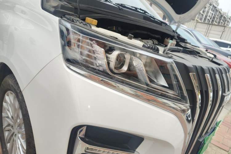 Used BAW Ruisheng Ace M7 2023 2.0L Automatic Long Wheelbase Enjoyment Version 7 Seats Right Front Headlight