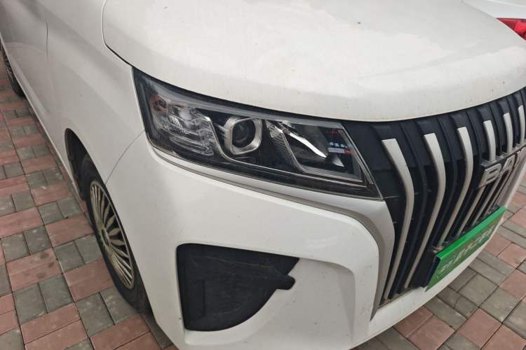 Used BAW Ruisheng Ace M7 2023 1.6L Standard Wheelbase Wealth Creation Model 5 Seats Right Front Headlight