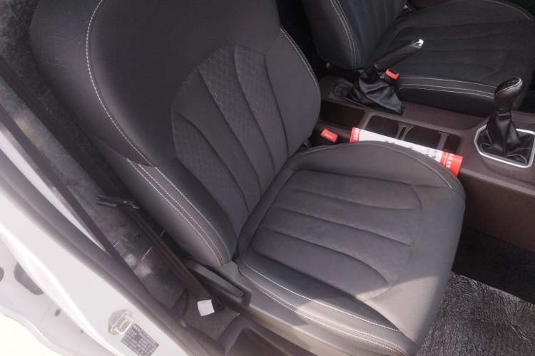 Used BAW Ruisheng Ace M7 2023 2.0L Long Wheelbase Entrepreneur Edition 2 Seats Right Front Seat