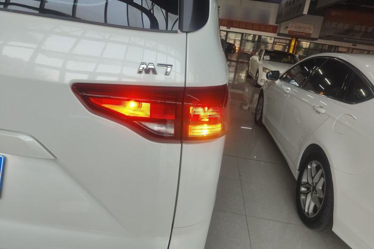 Used BAW Ruisheng Ace M7 2023 2.0L Automatic Long Wheelbase Enjoyment Version 7 Seats Right Rear Taillight