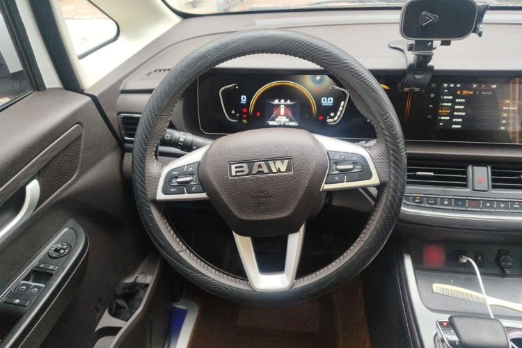 Used BAW Ruisheng Ace M7 2023 2.0L Automatic Long Wheelbase Enjoyment Version 7 Seats Steering Wheel
