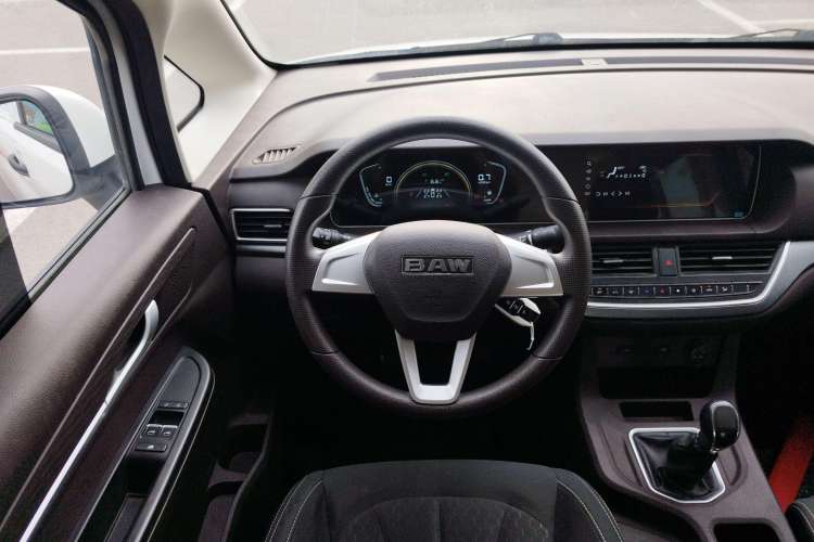 Used BAW Ruisheng Ace M7 2023 2.0L Long Wheelbase Entrepreneur Edition 2 Seats Steering Wheel