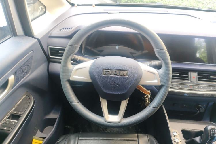 Used BAW Ruisheng Ace M7 2023 1.6L Standard Wheelbase Wealth Creation Version 7 Seats Steering Wheel