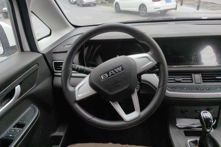 Used BAW Ruisheng Ace M7 2023 2.0L Long Wheelbase Wealth Creation Version 9 Seats Steering Wheel