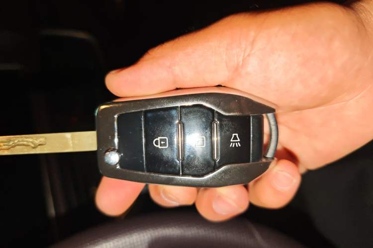 Used BAW Ruisheng Ace M7 2023 2.0L Long Wheelbase Entrepreneur Edition 2 Seats Vehicle Key