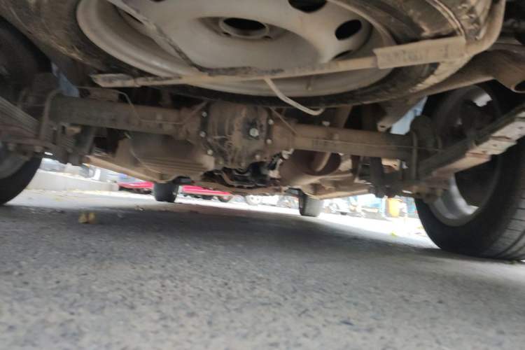 Used BAW Ruisheng Ace M7 2023 2.0L Automatic Long-wheelbase Business Version 7 Seats Chassis Rear