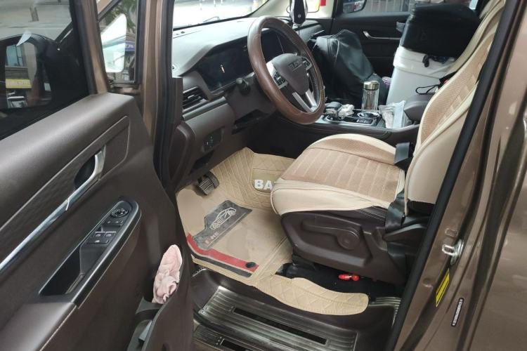 Used BAW Ruisheng Ace M7 2023 2.0L Automatic Long-wheelbase Business Version 7 Seats Driver Seat