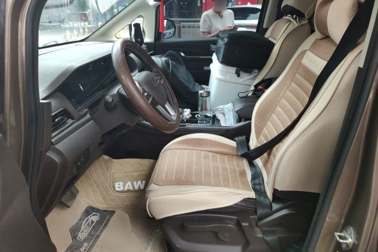 Used BAW Ruisheng Ace M7 2023 2.0L Automatic Long-wheelbase Business Version 7 Seats Left Front Seat