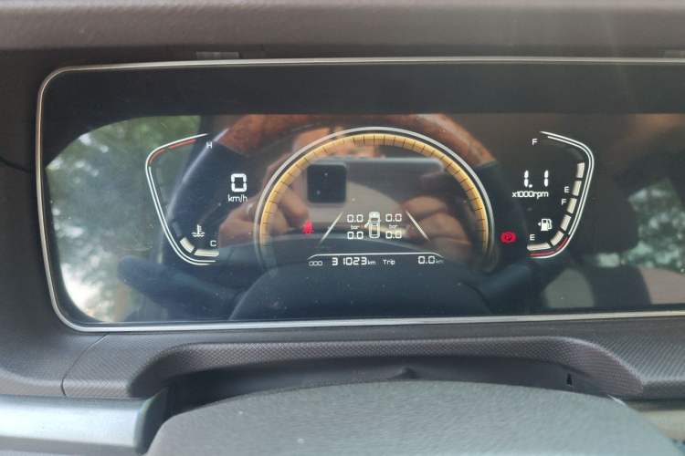 Used BAW Ruisheng Ace M7 2024 2.0L CNG Comfort Version 7 Seats Instrument Cluster