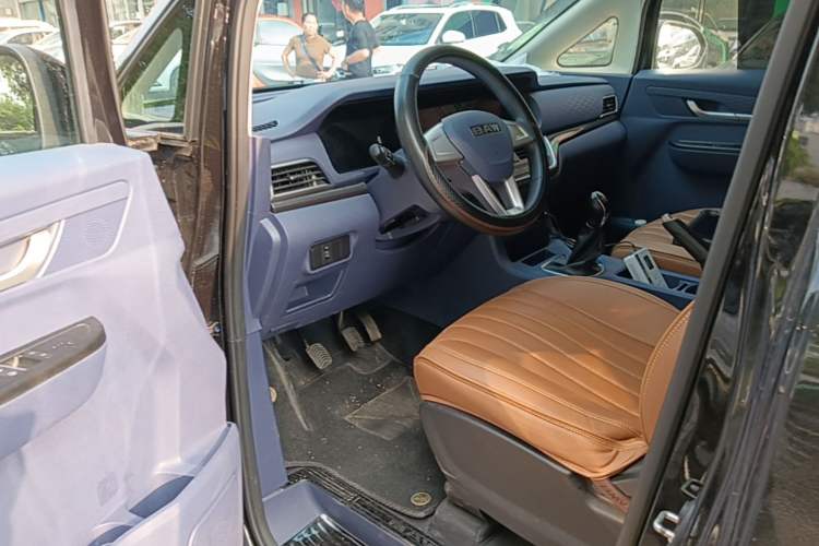 Used BAW Ruisheng Ace M7 2025 1.6L Manual Standard Wheelbase Comfort Version 5 Seats Driver Seat