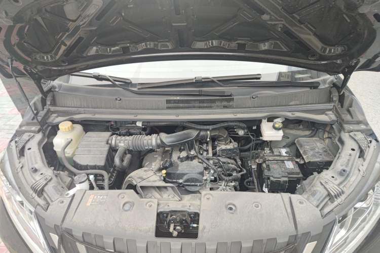 Used BAW Ruisheng Ace M7 2025 1.6L Manual Standard Wheelbase Luxury Version 7 Seats Engine Bay