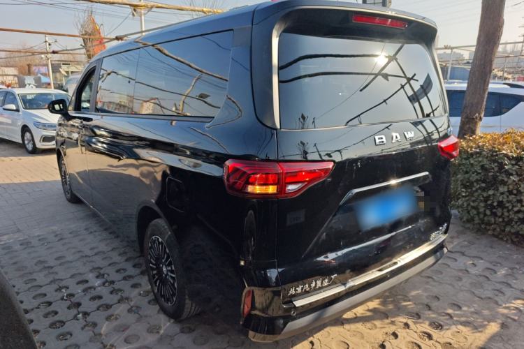 Used BAW Ruisheng Ace M7 2025 2.0L Automatic Long Wheelbase Luxury Version 7 Seats Exterior 3