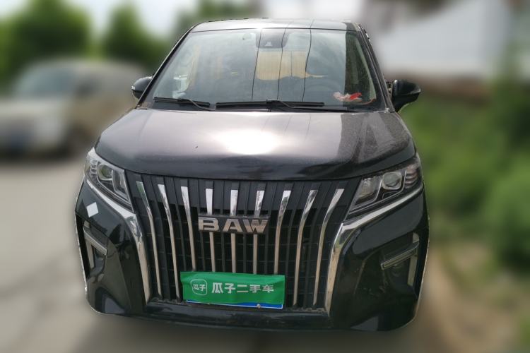 Used BAW Ruisheng Ace M7 2025 2.0L CNG Mid-Range Commercial Luxury Version 9 Seats Front