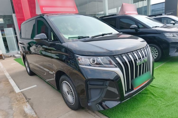 Used BAW Ruisheng Ace M7 2025 1.6L Manual Standard Wheelbase Comfort Version 5 Seats Front Right 45 Deg