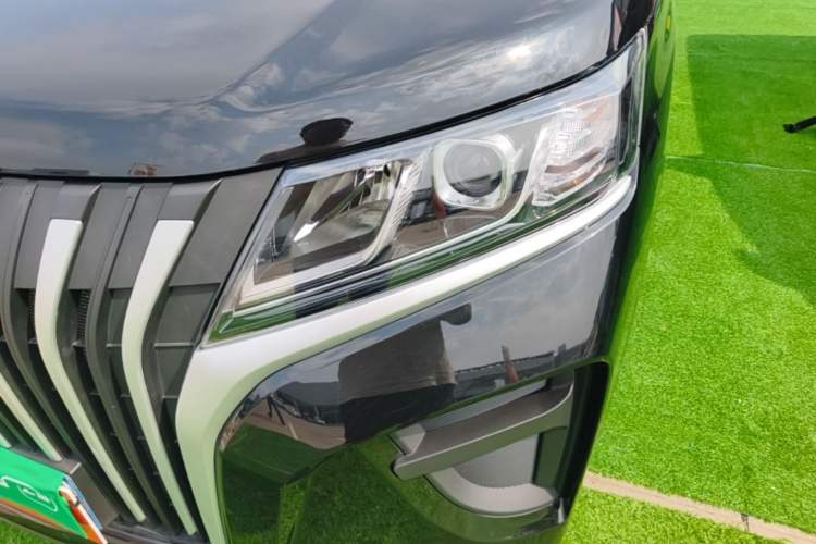 Used BAW Ruisheng Ace M7 2025 1.6L Manual Standard Wheelbase Comfort Version 5 Seats Left Front Headlight