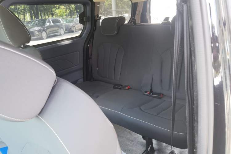 Used BAW Ruisheng Ace M7 2025 1.6L Manual Standard Wheelbase Comfort Version 5 Seats Left Rear Seat