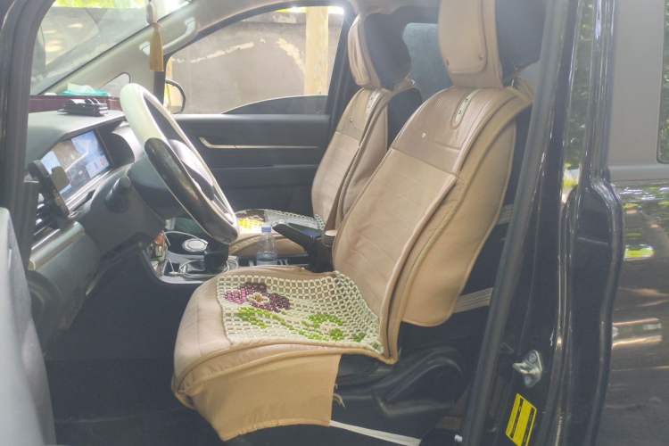 Used BAW Ruisheng Ace M7 2025 1.6L Manual Long Wheelbase Comfort Version 6/7 Seats Left Rear Seat